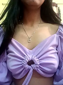 Snapshot of Miss_Cuteness chatting on February 25, 8:36 am Miss Cuteness online show from February 25, 8:36 am