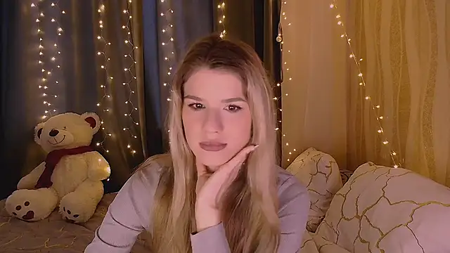 Melissa smith  online show from February 11, 1:38 pm