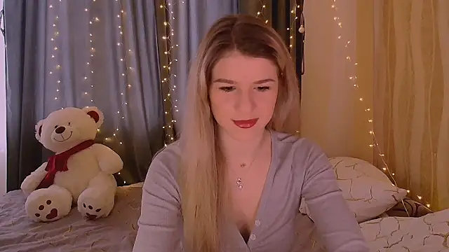 Melissa smith  online show from February 13, 12:56 pm