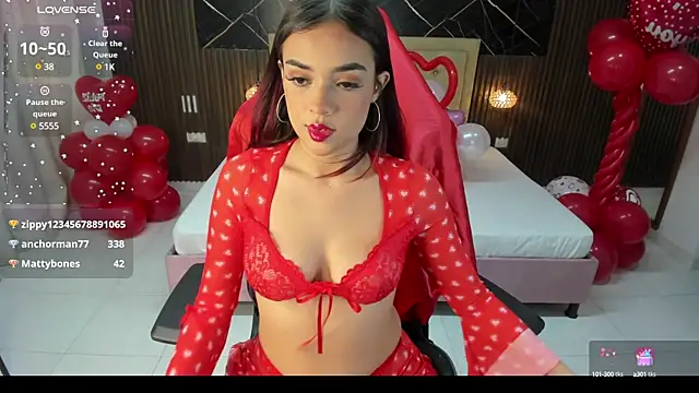 Snapshot of Lolly_18 chatting on February 8, 6:55 pm Lolly 18 online show from February 8, 6:55 pm