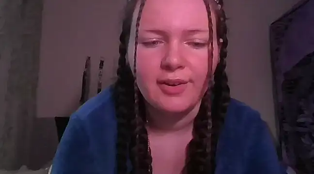 VenusandIppy online show from March 4, 2:10 pm