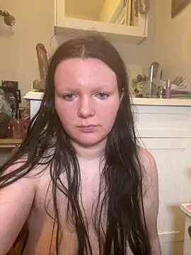 VenusandIppy online show from October 18, 9:37 pm