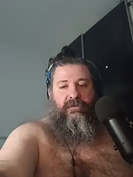 Snapshot of catullo14 chatting on June 7, 7:28 pm catullo14 online show from June 7, 7:28 pm