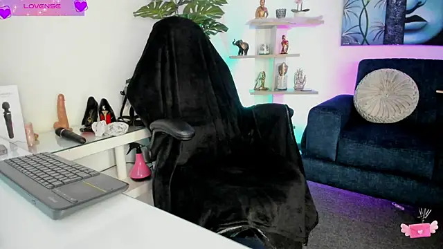 VioletParkker online show from February 1, 11:32 am