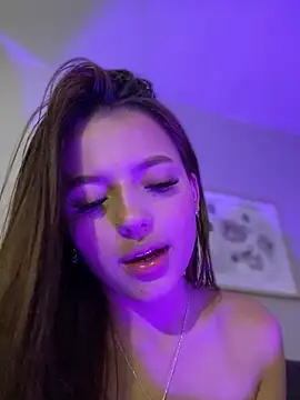 Sofia18 pinkk online show from March 2, 12:11 pm