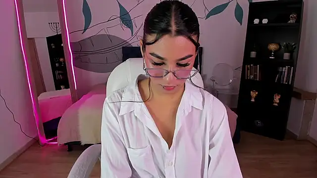 Dana Paula online show from November 7, 11:54 am