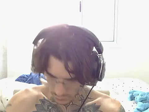 Snapshot of smokingink chatting on April 26, 9:40 am smokingink online show from April 26, 9:40 am