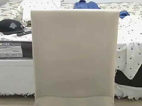 Snapshot of smokingink chatting on April 27, 9:57 pm smokingink online show from April 27, 9:57 pm