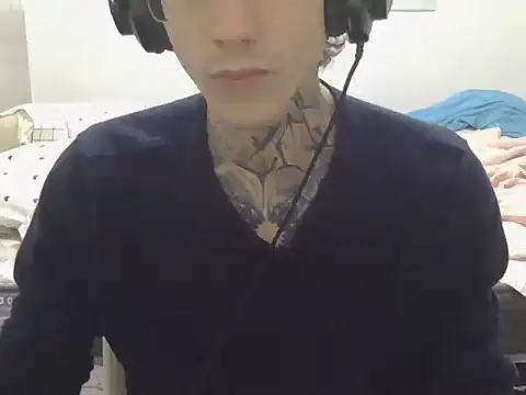 Snapshot of smokingink chatting on May 3, 7:53 pm smokingink online show from May 3, 7:53 pm
