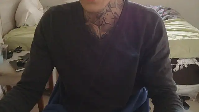 Snapshot of smokingink chatting on May 28, 6:49 pm smokingink online show from May 28, 6:49 pm