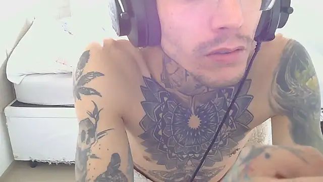 Snapshot of smokingink chatting on July 22, 3:59 pm smokingink online show from July 22, 3:59 pm