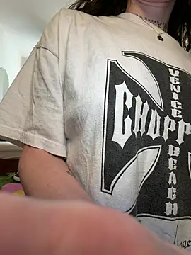 bunnierotten online show from March 18, 10:57 pm