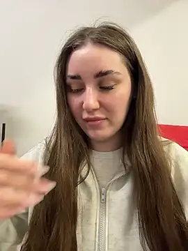 KiraBarlows online show from February 26, 8:19 pm