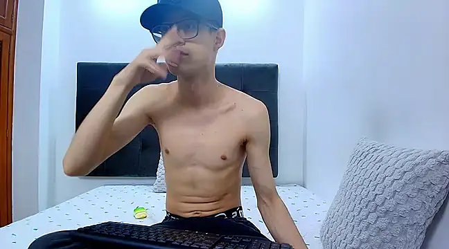 wolfandsky online show from March 18, 11:08 am