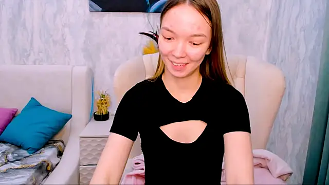 Snapshot of SusannJohnson chatting on February 17, 3:04 am SusannJohnson online show from February 17, 3:04 am
