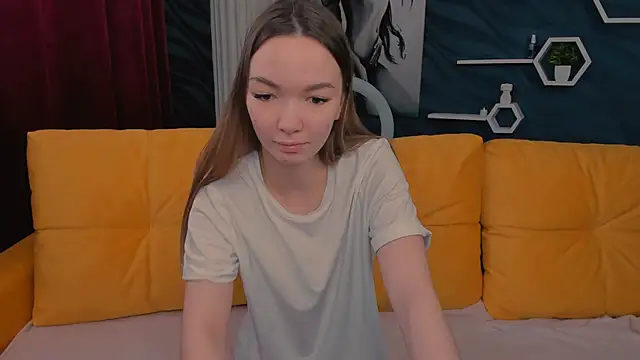 Snapshot of SusannJohnson chatting on February 26, 3:21 am SusannJohnson online show from February 26, 3:21 am