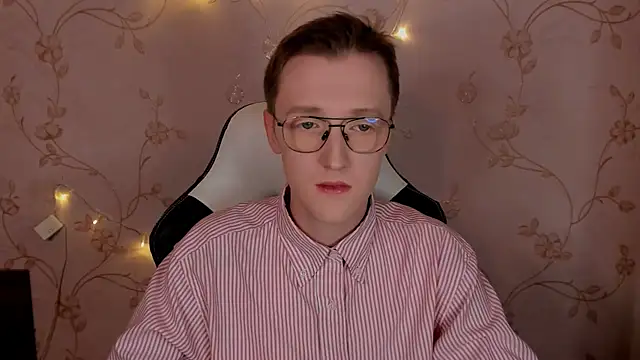 BlondiePrins online show from January 17, 1:24 pm