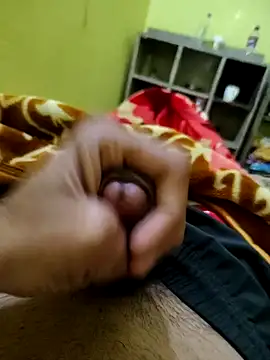 Snapshot of 08uhj chatting on March 24, 6:46 pm 08uhj online show from March 24, 6:46 pm