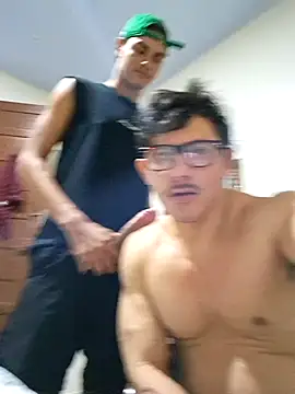 Snapshot of casaputo41 chatting on January 18, 10:17 pm casaputo41 online show from January 18, 10:17 pm