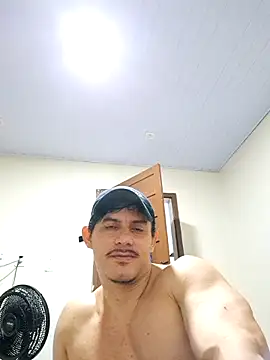 Snapshot of casaputo41 chatting on January 28, 3:25 am casaputo41 online show from January 28, 3:25 am