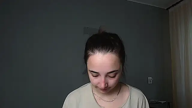 Eva Gloryy online show from May 13, 10:45 am