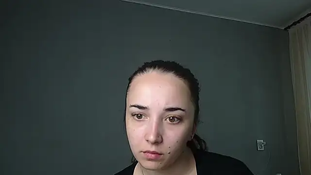 Eva Gloryy online show from May 27, 9:39 am