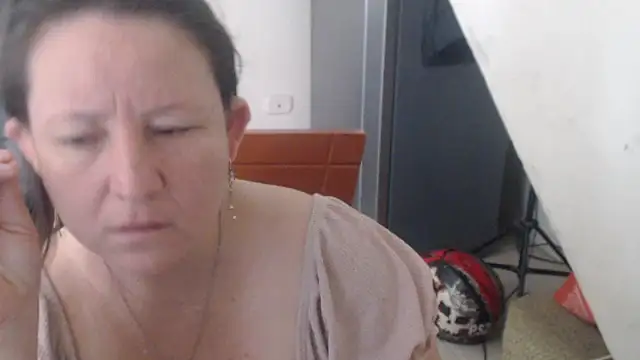 Yohis Kiut25 online show from September 21, 7:15 pm