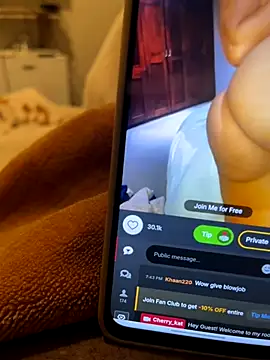 Snapshot of fuckers5463 chatting on November 4, 5:45 pm fuckers5463 online show from November 4, 5:45 pm