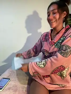 zoe storm online show from March 18, 10:58 pm