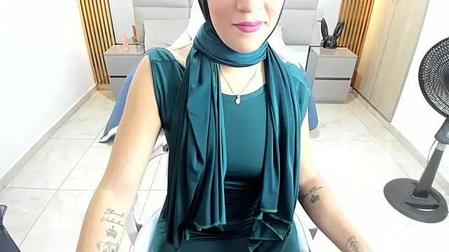 Zulema hamdi online show from February 13, 11:28 am