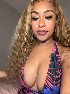 hazelbaby8880 online show from January 17, 6:47 am