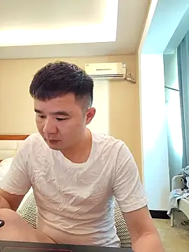 Snapshot of goodboyfcy chatting on March 5, 2:57 am goodboyfcy online show from March 5, 2:57 am