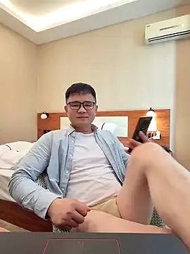 Snapshot of goodboyfcy chatting on March 5, 6:01 am goodboyfcy online show from March 5, 6:01 am