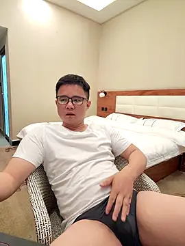 Snapshot of goodboyfcy chatting on March 12, 10:59 am goodboyfcy online show from March 12, 10:59 am