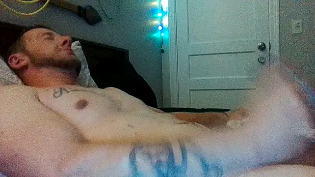 biggzee6 online show from February 11, 6:19 am