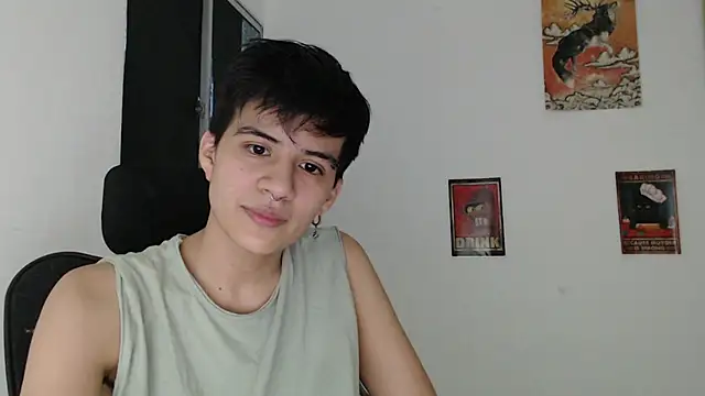 Snapshot of Dha_lia0 chatting on July 19, 11:08 pm Dha lia0 online show from July 19, 11:08 pm