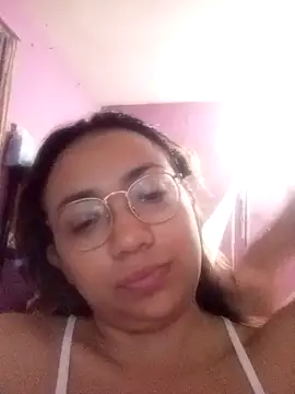 criscrispdv online show from March 19, 4:05 am