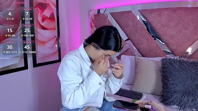 ValeriaOrtega online show from October 6, 11:40 am