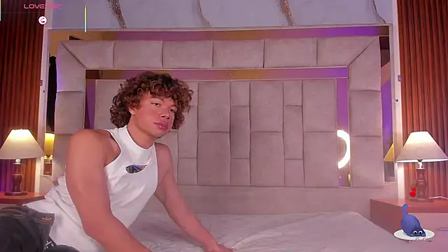 Snapshot of DanteAndKyle chatting on November 27, 10:45 pm DanteAndKyle online show from November 27, 10:45 pm