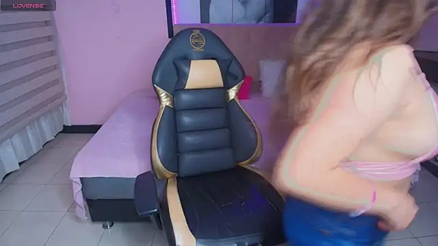 Kitten Cam online show from February 13, 12:54 pm