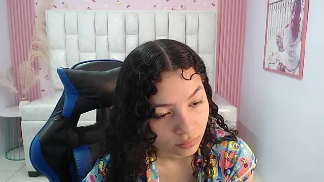 shalon diaz s online show from October 28, 1:14 pm