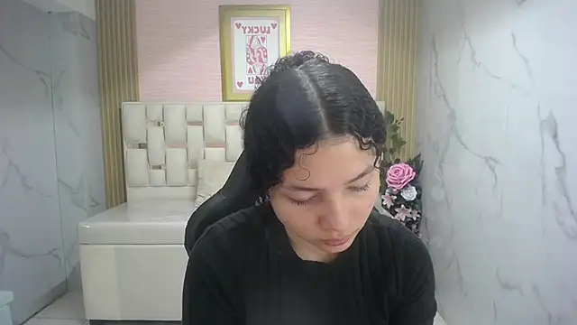 shalon diaz s online show from January 10, 8:10 pm