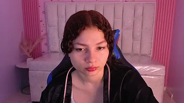 Snapshot of shalon_diaz_s chatting on March 2, 1:07 pm shalon diaz s online show from March 2, 1:07 pm