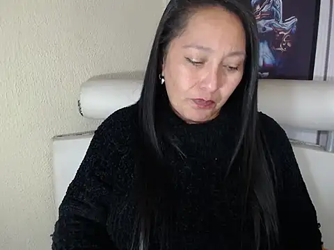 Snapshot of JULIANAWET69 chatting on March 23, 2:26 am JULIANAWET69 online show from March 23, 2:26 am