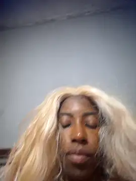 melangelo17 online show from March 3, 1:28 pm