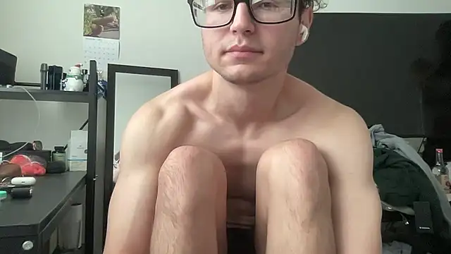 Snapshot of ryan_28747 chatting on January 14, 8:36 pm ryan 28747 online show from January 14, 8:36 pm