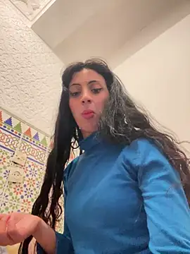 majdolin78 online show from February 28, 11:47 am