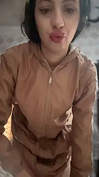 Snapshot of majdolin78 chatting on February 17, 11:07 am majdolin78 online show from February 17, 11:07 am