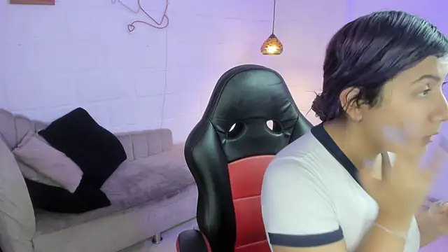 Hiraku dl online show from March 3, 10:42 pm