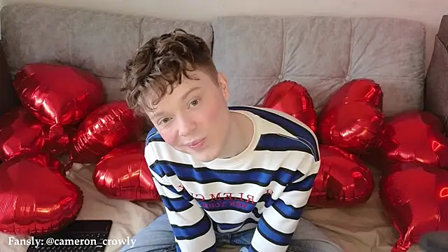 Snapshot of cameron-crowly chatting on February 14, 7:17 am cameron-crowly online show from February 14, 7:17 am